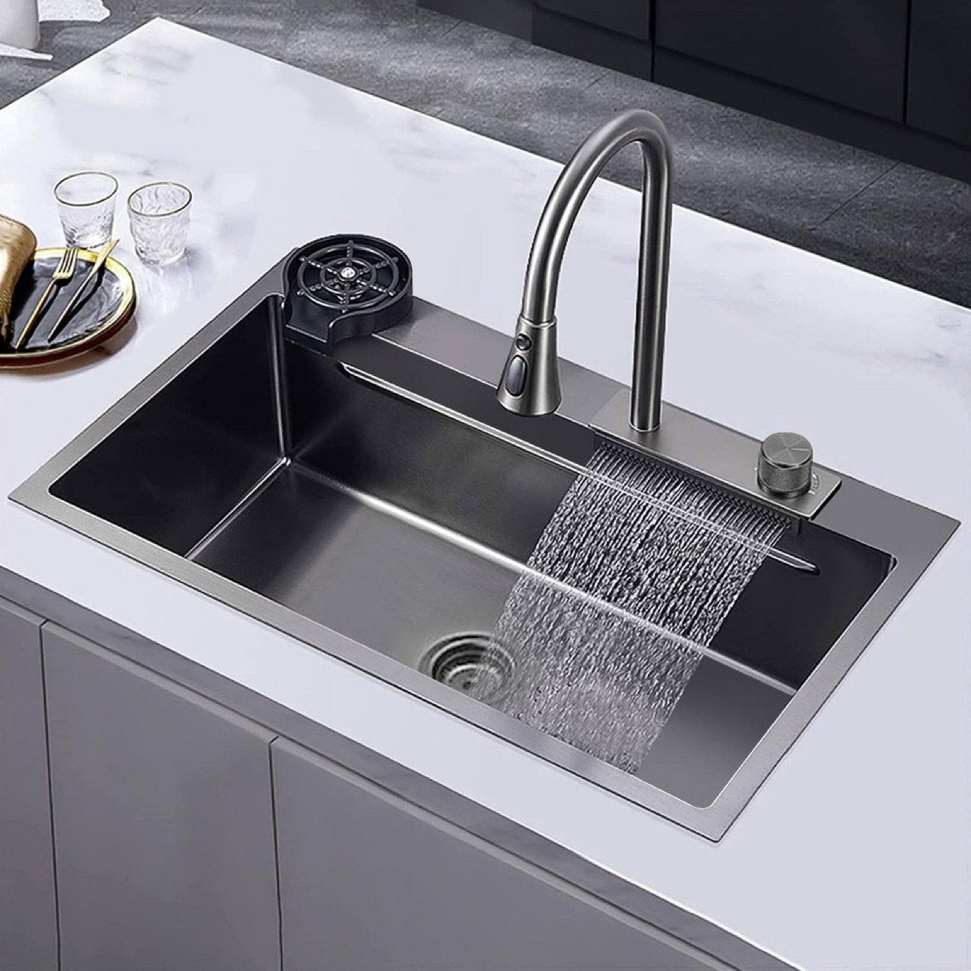 Kitchen fixtures